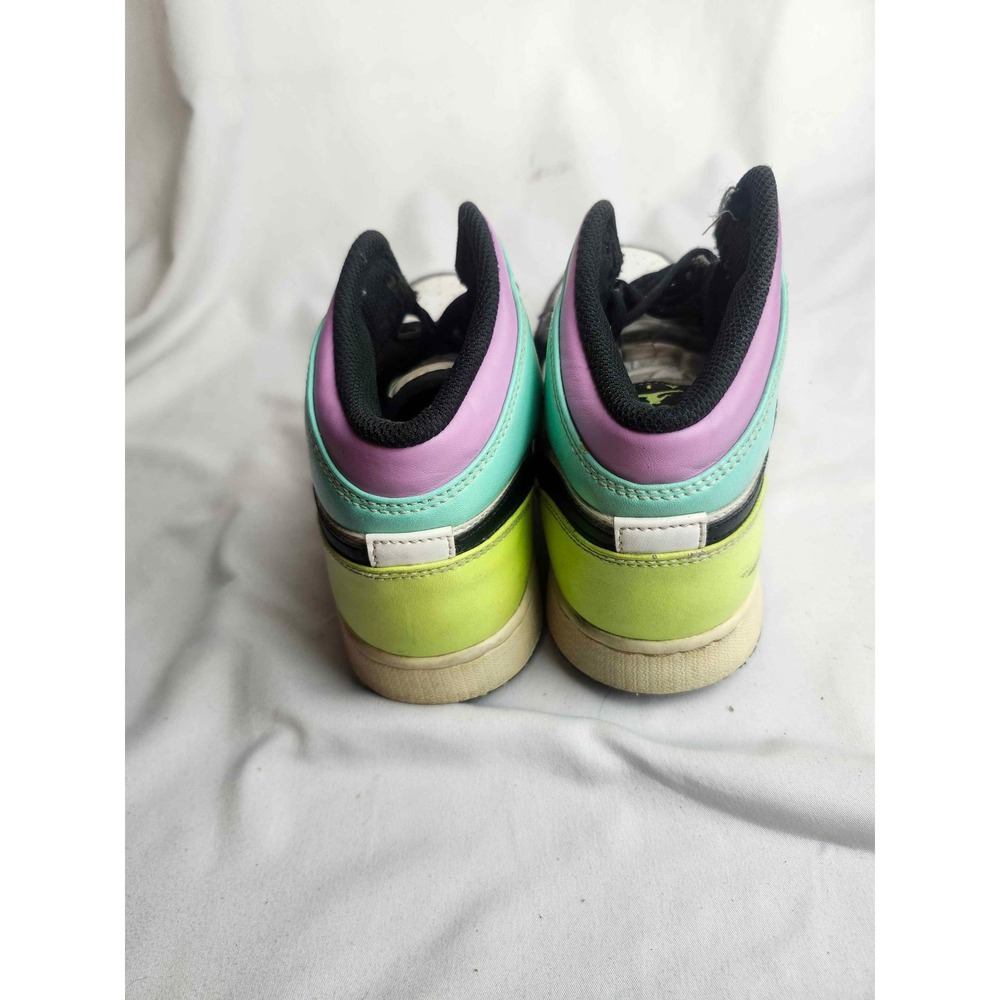 Nike Air Jordan 1 Mid SE GS White Black Volt Purple 554725-175 Kids 6.5Y Shoes - Picture 3 of 6